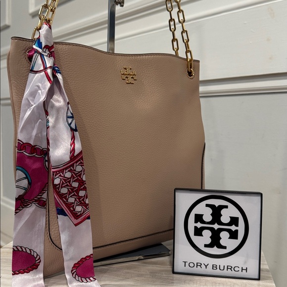 Tory Burch Handbags - Tory Burch Bag Marsden Swingpack Light Pink Blush Leather Gold Chain Bag
